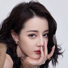 迪丽热巴